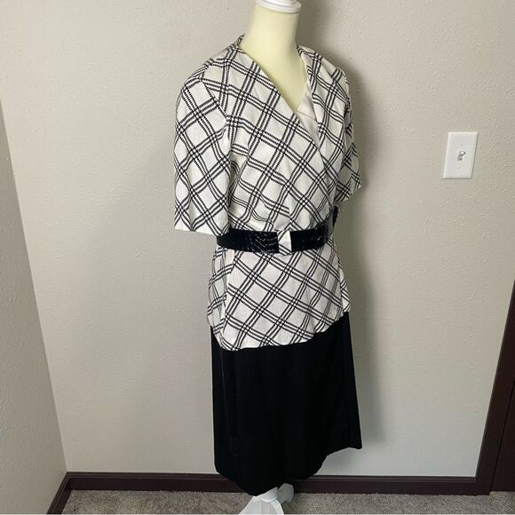 Vintage 80's MC ll One Piece Wrap Dress W/ Matching Belt Women's Size 14 - Picture 9 of 15